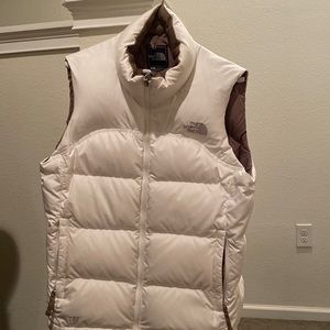 North face white down vest. Women’s medium